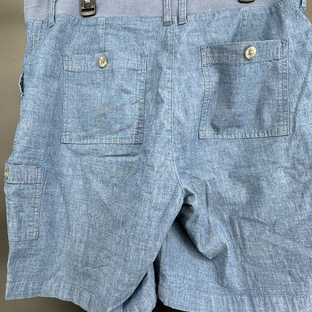 Lee Men’s Flex-to-Go Relaxed Fit Bermuda Cargo Shorts - Picture 3 of 6